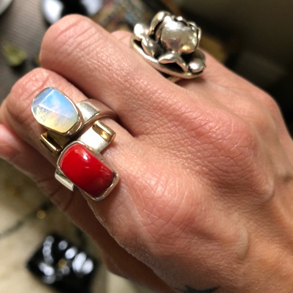 lilly barrack Jewelry - Lilly barrack sterling, coral and moonstone ring